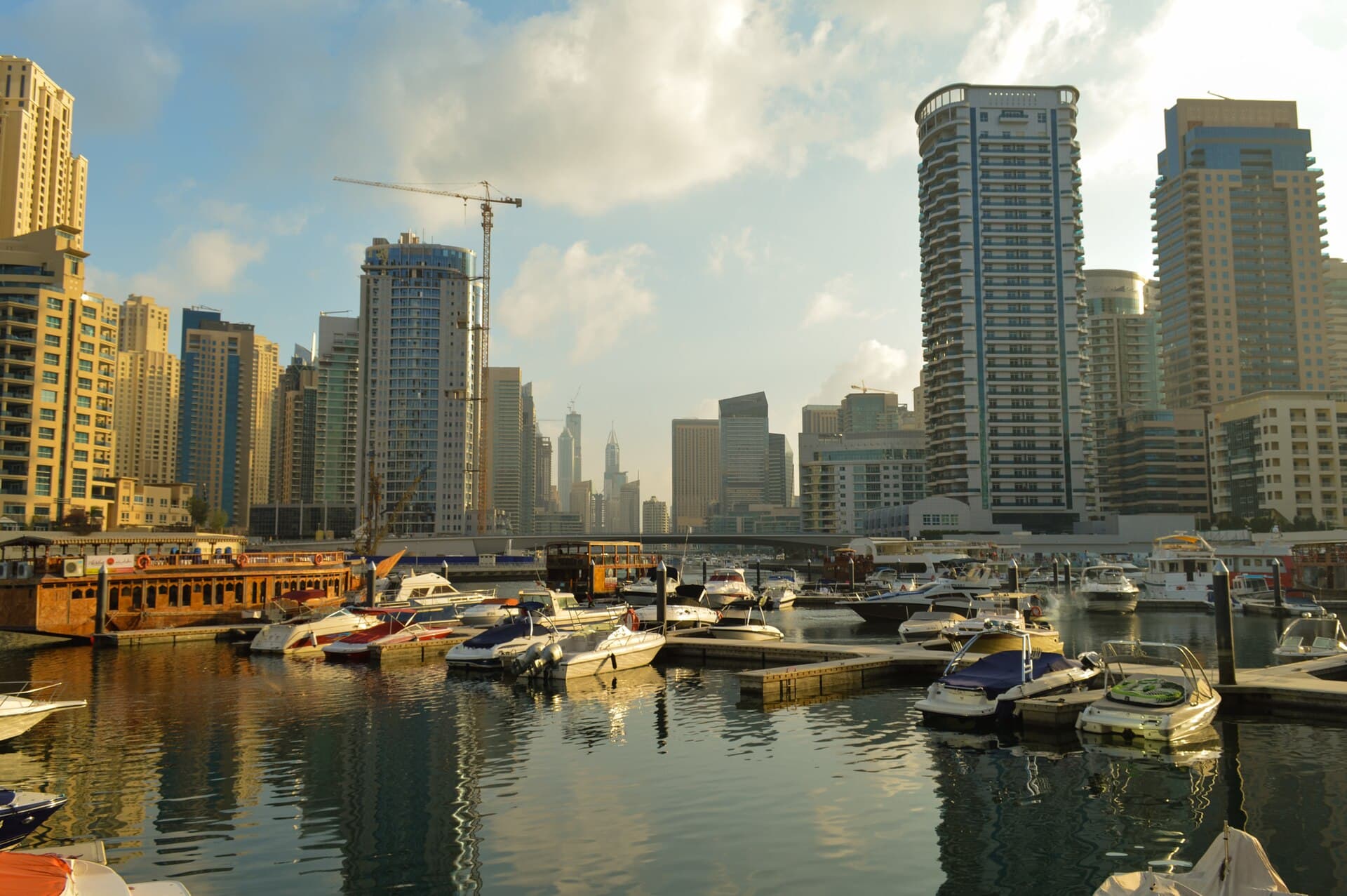 Dubai Marina / port
