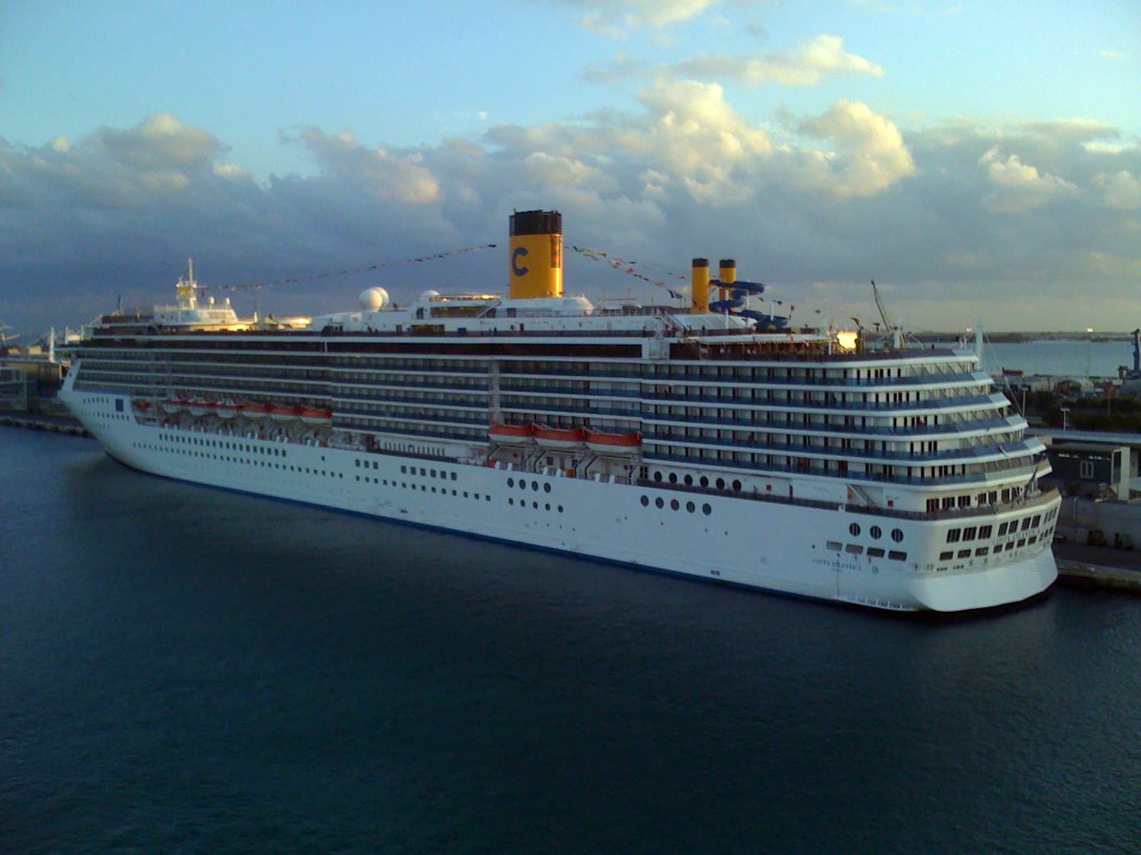 Kreuzfahrtschiff Costa Atlantica